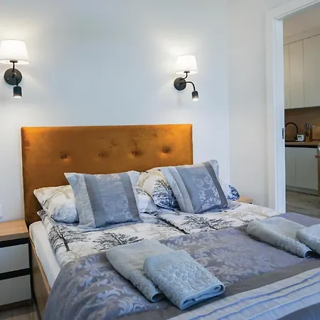 Pod Brzozami Ku Morzu Sianożęty